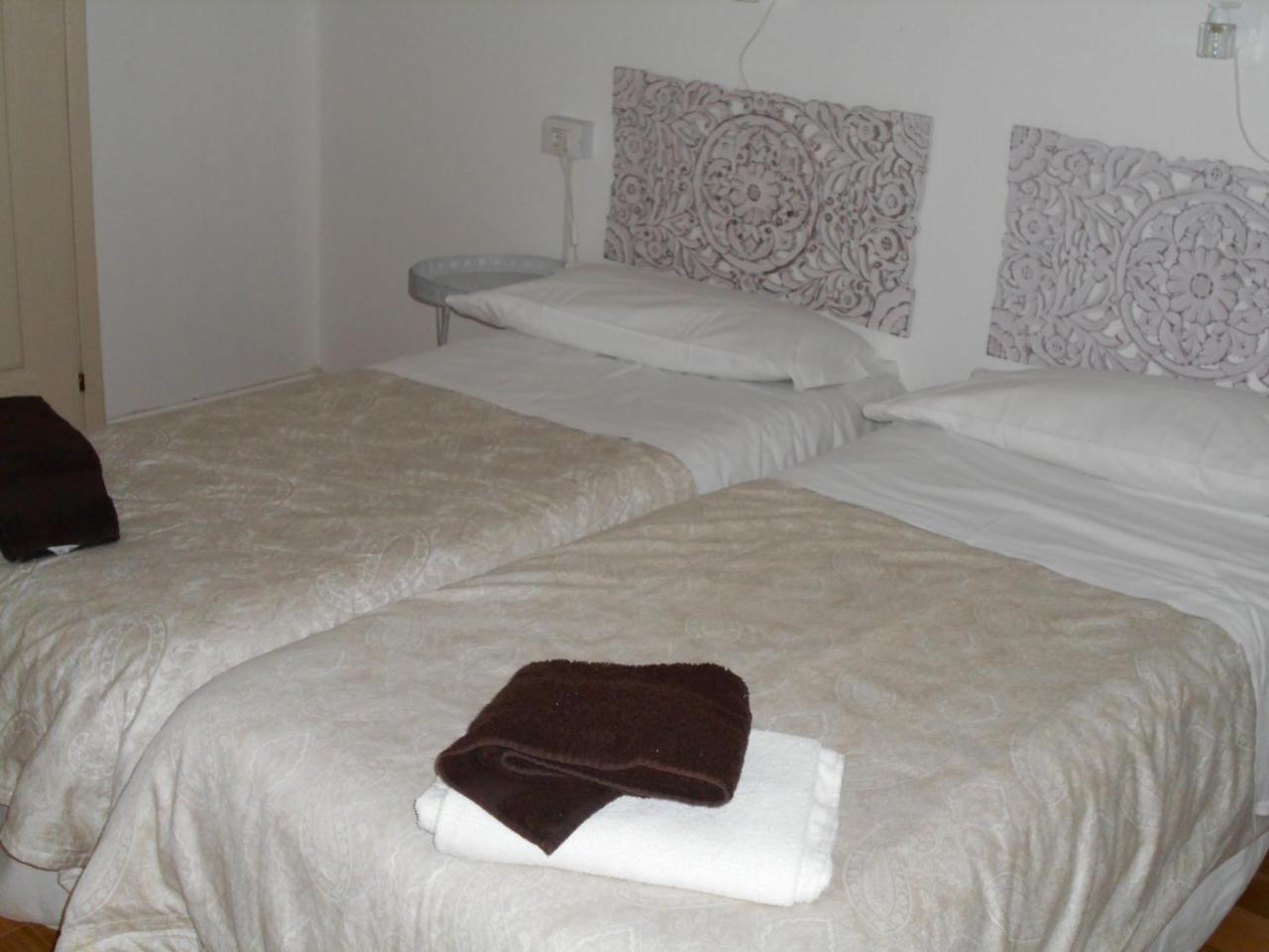 Guesthouse Viale Бергамо Экстерьер фото