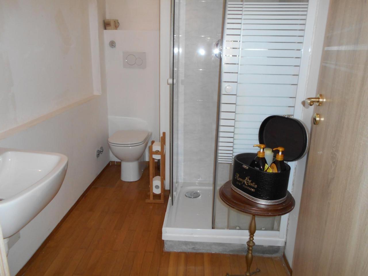 Guesthouse Viale Бергамо Экстерьер фото